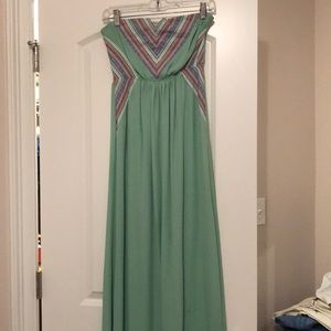 Boutique maxi dress